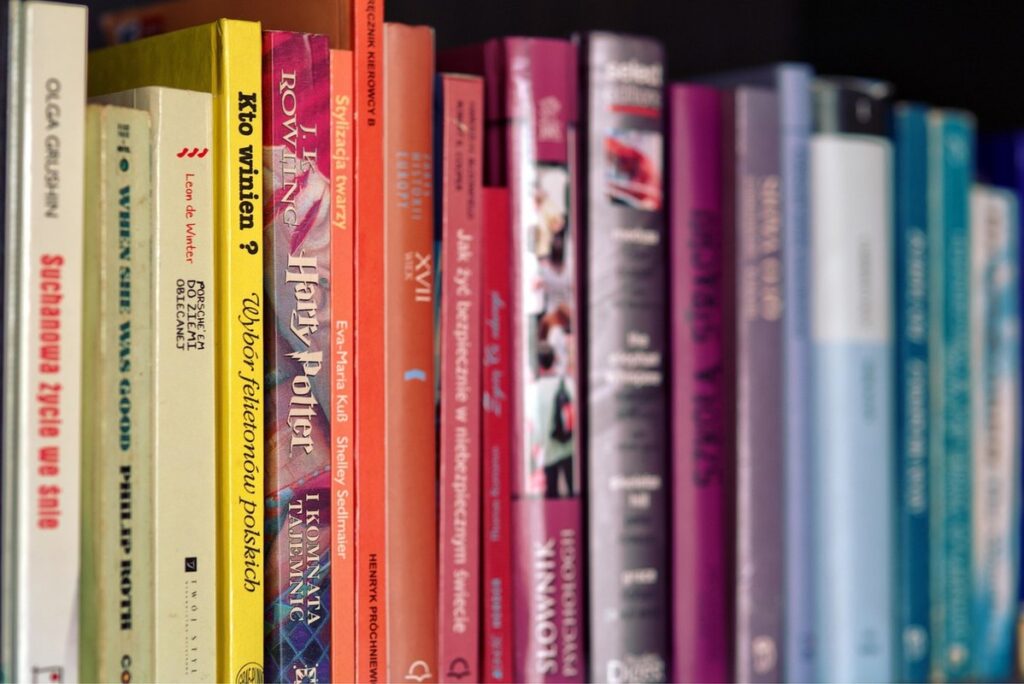 fiction and nonfiction difference