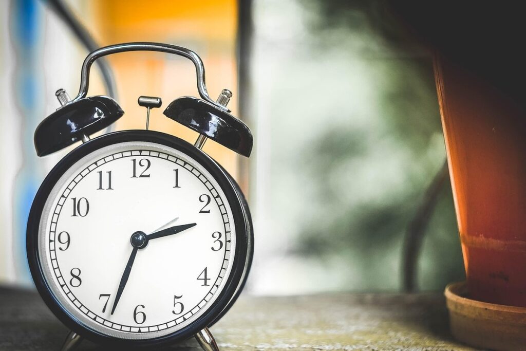 writing a ticking clock